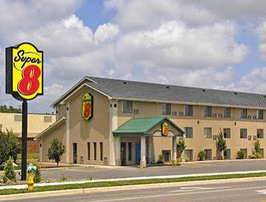 Hotel Super 8 By Wyndham Willmar Exteriér fotografie